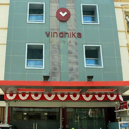 Vindhika Hotel Makassar Eksteriør billede