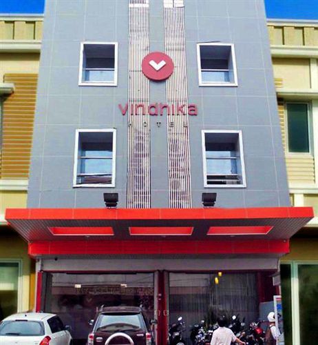 Vindhika Hotel Makassar Eksteriør billede