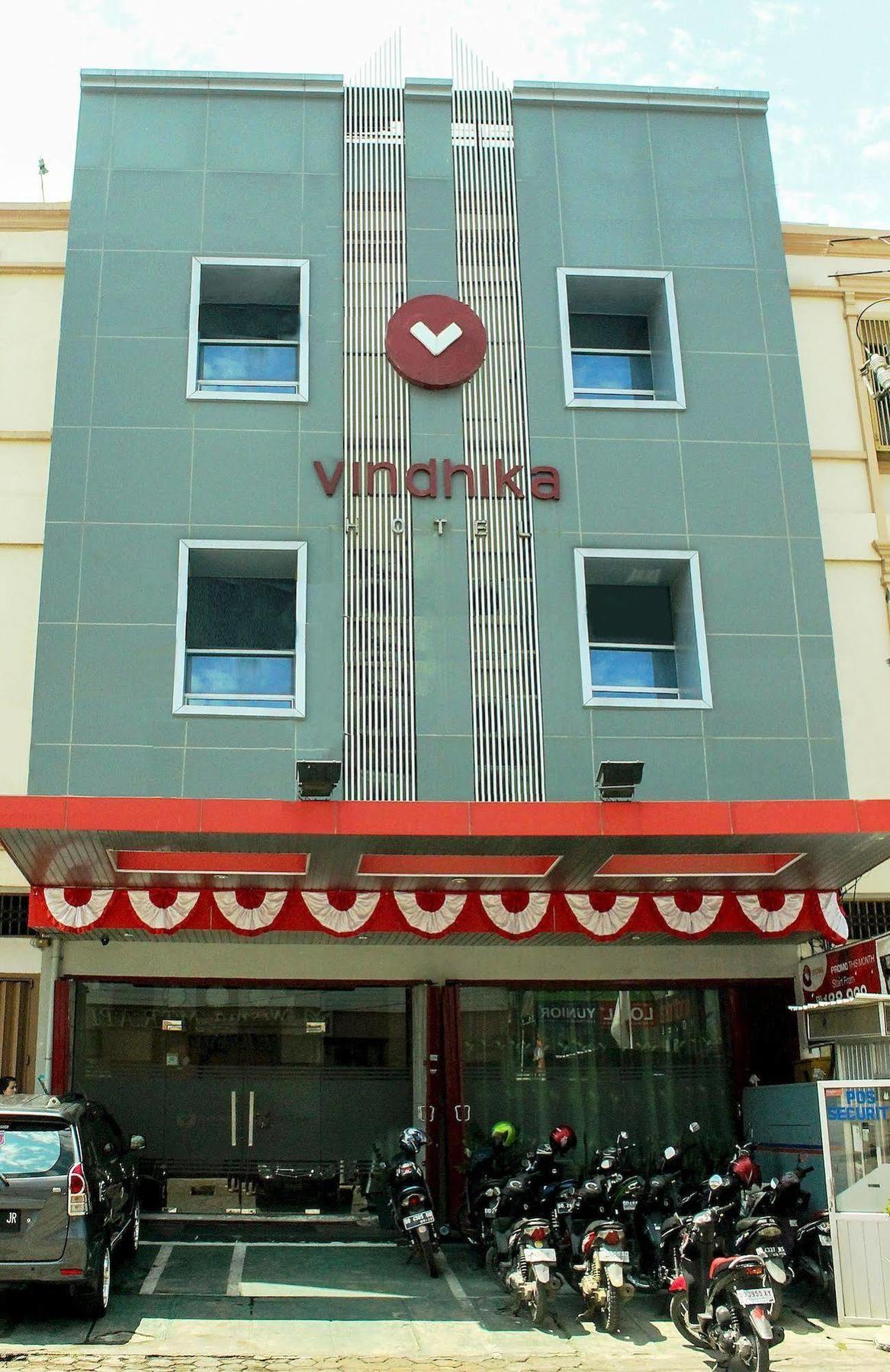 Vindhika Hotel Makassar Eksteriør billede